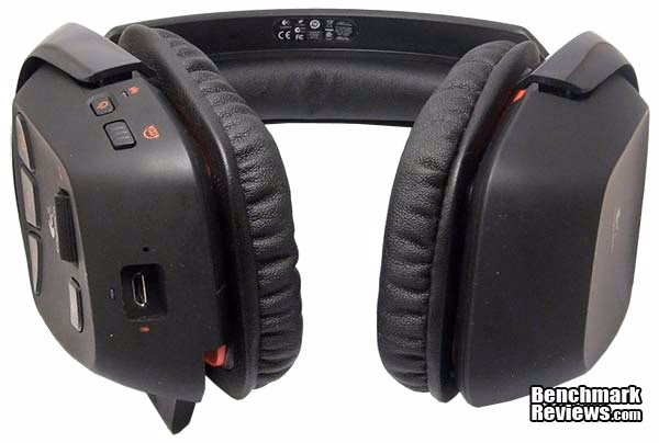 Logitech G930 Headset, bottom view