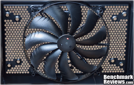 Corsair Obsidian 650D Top Fan