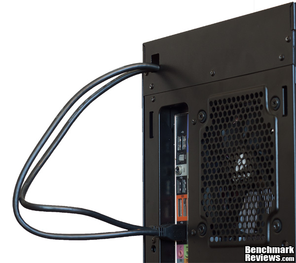 Corsair_Obsidian_650D_USB3.jpg