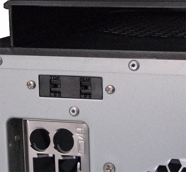 Antec P182 Fan Speed Controller Switch for Top and Back Fans