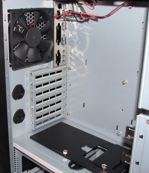 Antec P182 ATX Case Inside View