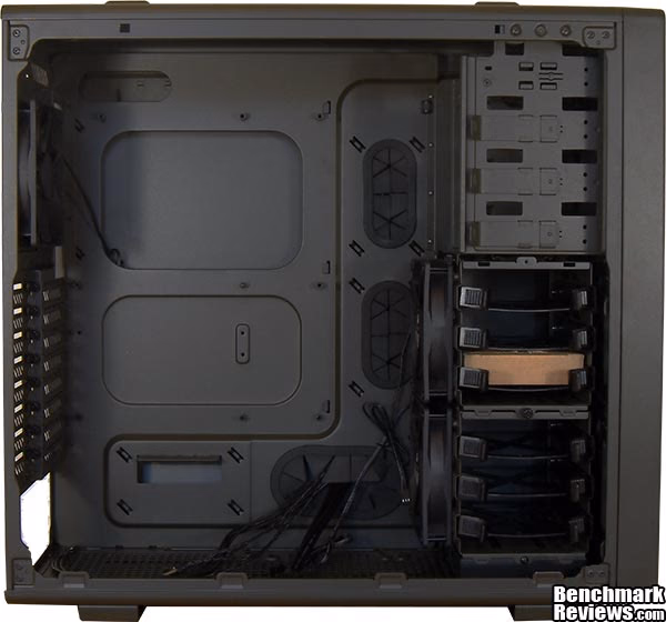 Corsair Vengeance C70 PC Case, inside