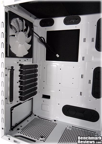Fractal Design Define R4 Arctic White Case Interior, rear view
