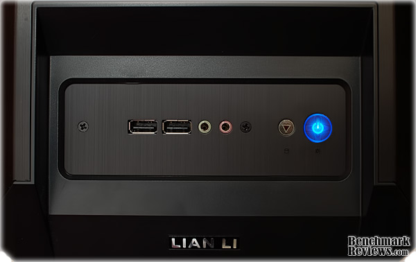 Lian_Li_Armorsuit_PC-P50R_Gaming_Case_Operator_Panel_02.jpg