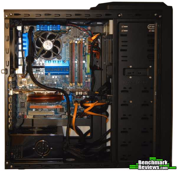 Antec One Hundred Computer Case Int Motherboard 001