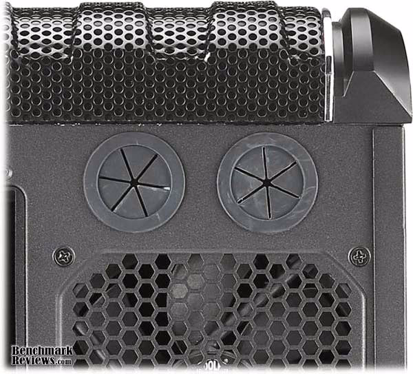 CM690 II Advanced Rear LC Hose Grommets