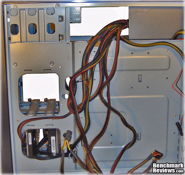 Antec SonataIV Exterior CablesMessy