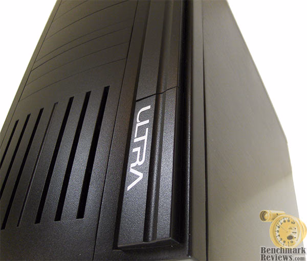 Ultra m998 Aluminum Mid-Tower ATX Case ULT40069