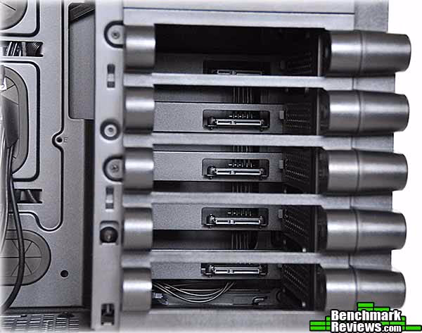 Thermaltake Level 10 GT Backplane, front view