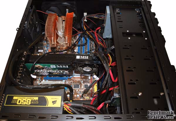 Antec DF 30, installed