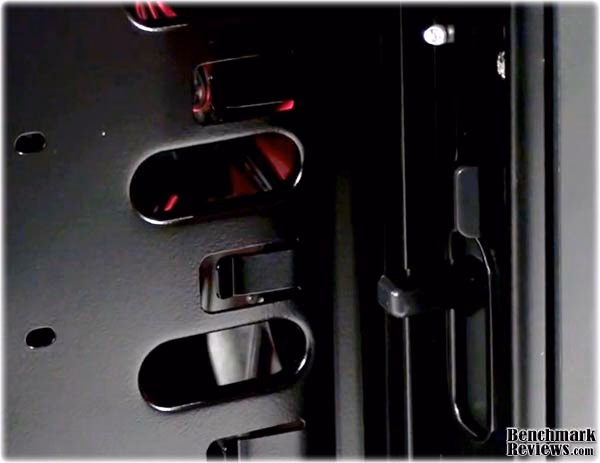 Antec Dark Fleet DF 85 Fleet Release Lock