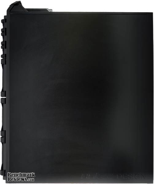 Antec_Dark_fleet_DF-85_Rear_Side.jpg