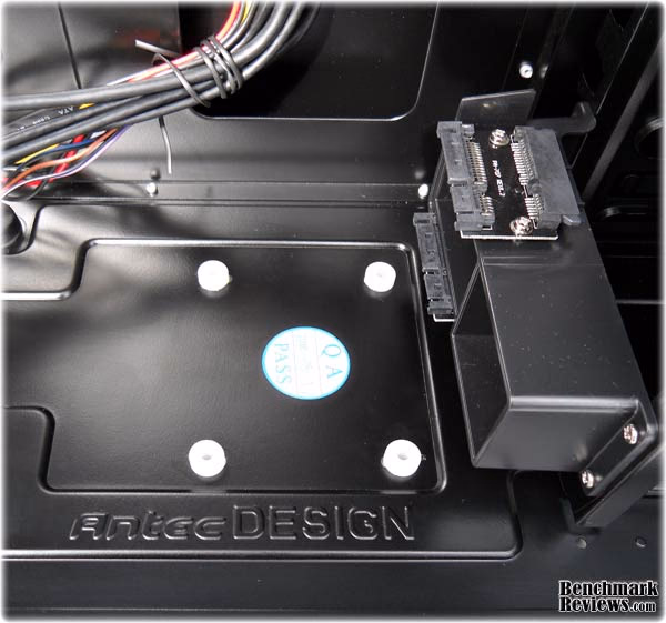 Antec Dark Fleet DF 85 Ssd Mount