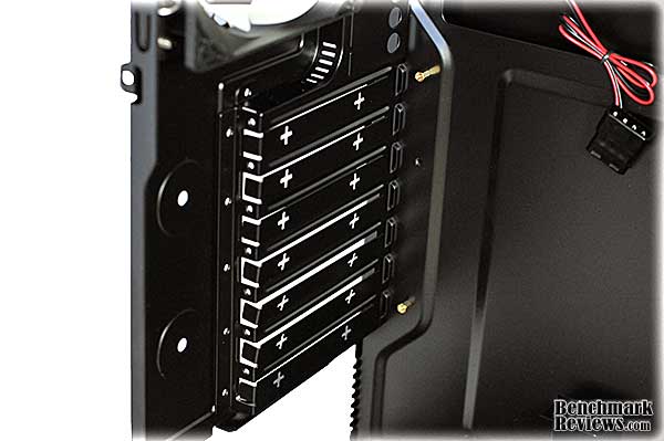 antec_df-35_rear_slots.jpg
