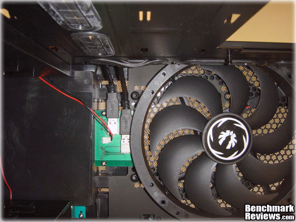 BitFenix Colossus Interior TopFan