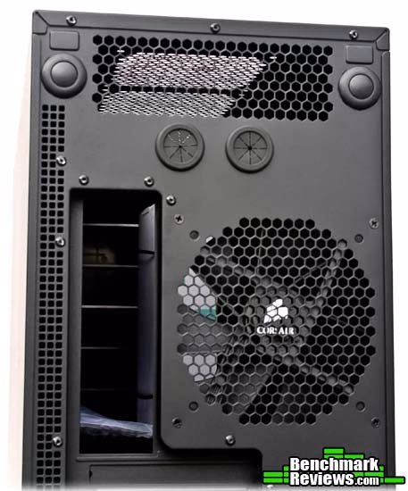 Corsair 700D Back1
