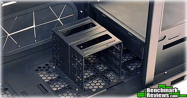 Cooler Master Storm Trooper 25 Drives