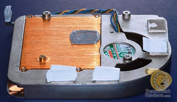 Zalman VF900Cu Stock 8600GT HSF, bottom view