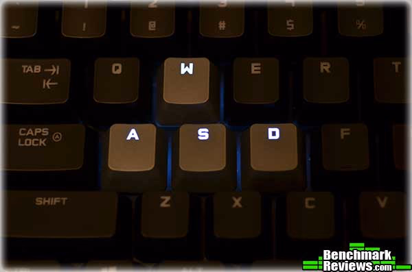 Logitech g710%2b Dual lighting2