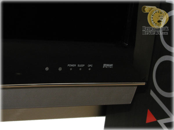 Sharp AQUOS LC-52D62U Bezel