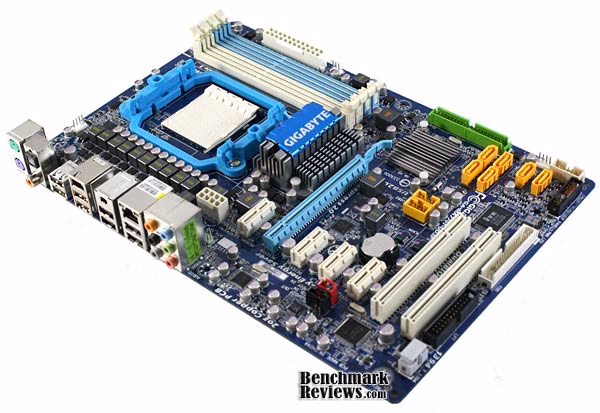 Gigabyte ma770t ud3p, angle view