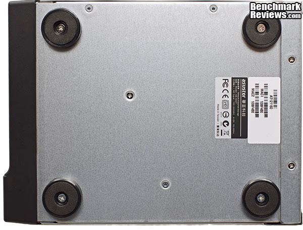 ASUSTOR AS 640T NAS Server, bottom view