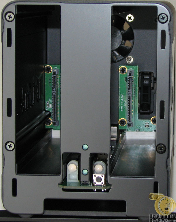 D-Link DNS-323 SATA RAID Gigabit NAS 