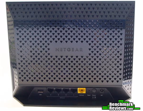  NETGEAR R6300 Gigabit Wi-Fi Router 