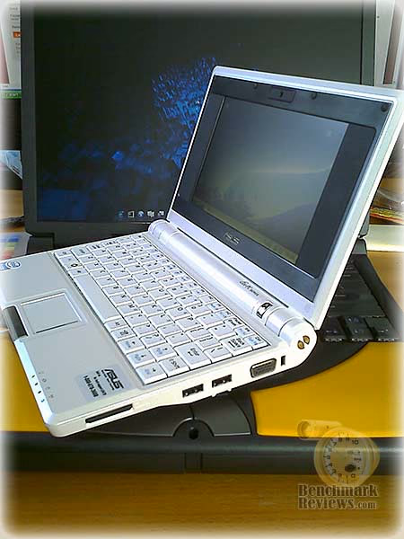 ASUS Eee PC On Top, angle view
