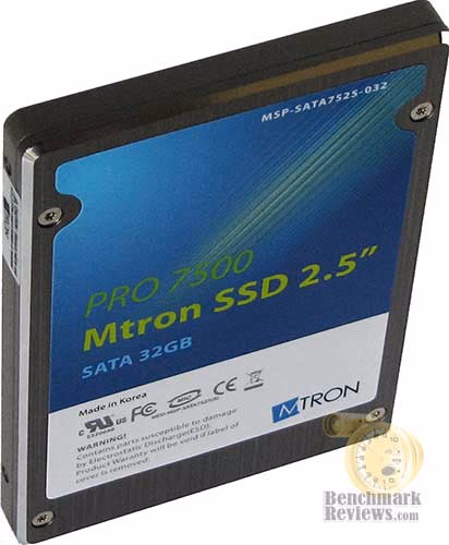 MSP SATA7525 032 SSD Upright, angle view